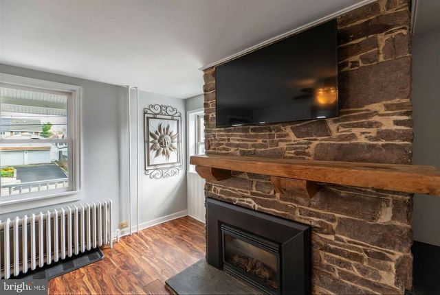 328 CHURCH ST, Phoenixville, PA 19460