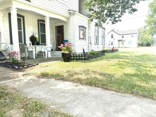 313 W 6th Street, Evart, MI 49631