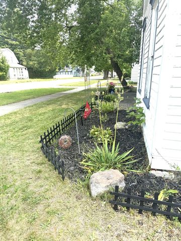 313 W 6th Street, Evart, MI 49631