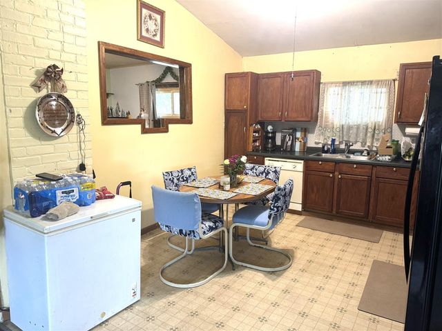 313 W 6th Street, Evart, MI 49631