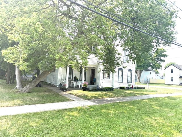 313 W 6th Street, Evart, MI 49631