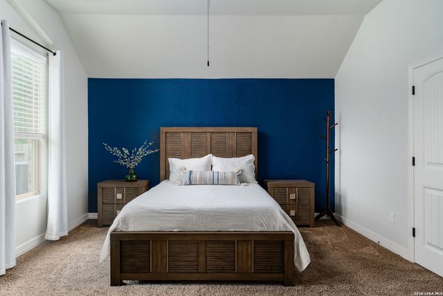 11331 Massive Mt, Helotes, TX 78023