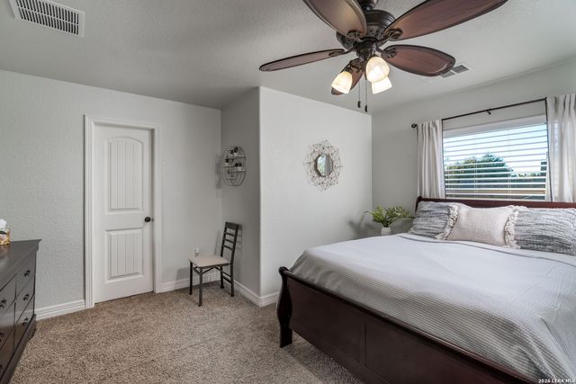 11331 Massive Mt, Helotes, TX 78023