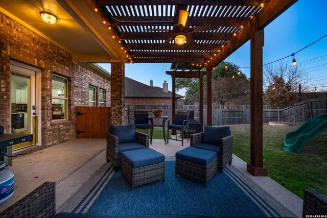 11331 Massive Mt, Helotes, TX 78023