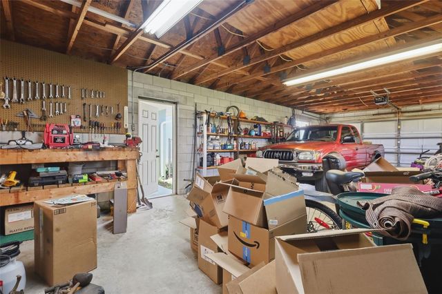 1200 N HART ROAD, Geneva, FL 32732