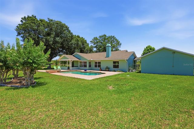 1200 N HART ROAD, Geneva, FL 32732