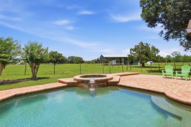 1200 N HART ROAD, Geneva, FL 32732