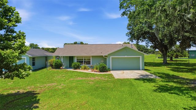 1200 N HART ROAD, Geneva, FL 32732