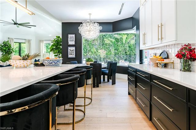 681 KATEMORE LN, Naples, FL 34108