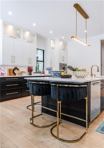 681 KATEMORE LN, Naples, FL 34108