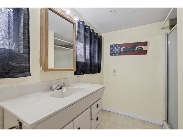 17414 Ne 199TH St, Battle Ground, WA 98604