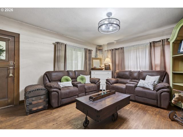 17414 Ne 199TH St, Battle Ground, WA 98604