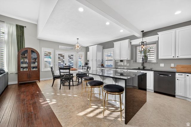 14738 S TANGLE HILL RD, Herriman, UT 84096