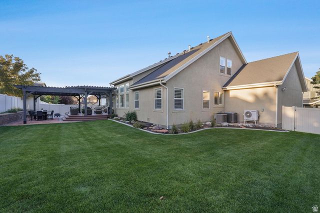 14738 S TANGLE HILL RD, Herriman, UT 84096