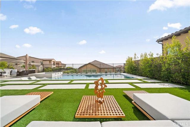 2592 Highland Oak Court, Lake Forest, CA 92679