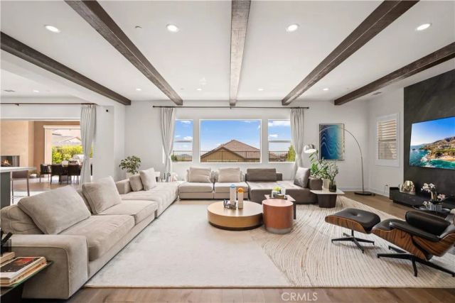 2592 Highland Oak Court, Lake Forest, CA 92679