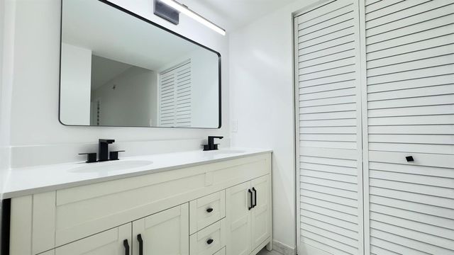 20015 NE 3rd Court 1, Miami, FL 33179
