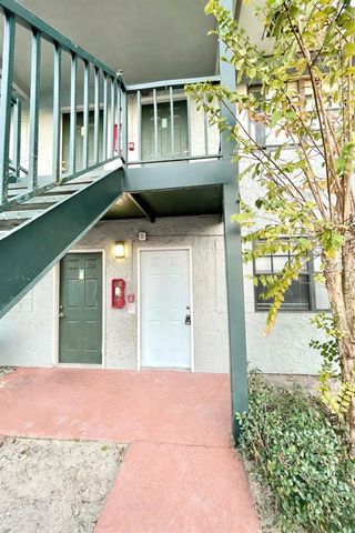 12407 OAK CEDAR PLACE 101, Tampa, FL 33612