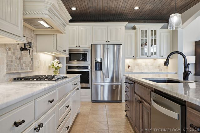 19629 E Boulder Drive, Owasso, OK 74055