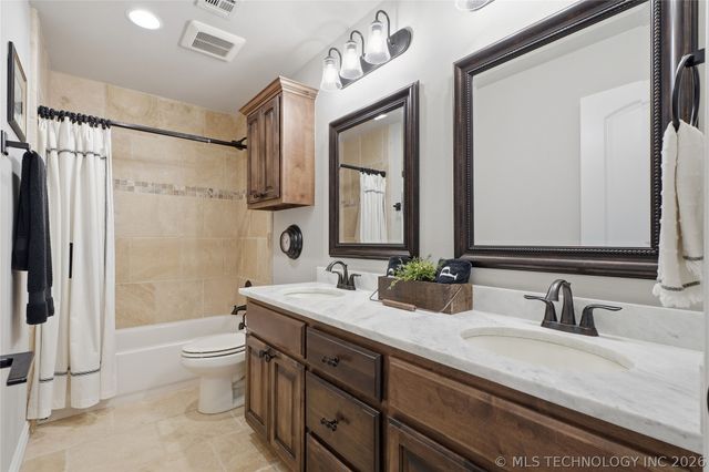 19629 E Boulder Drive, Owasso, OK 74055