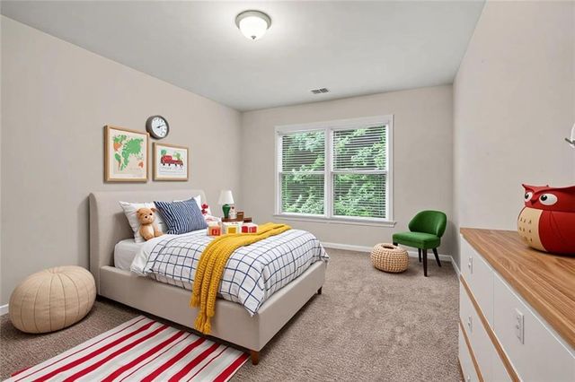 913 Arbor Drive, Loganville, GA 30052