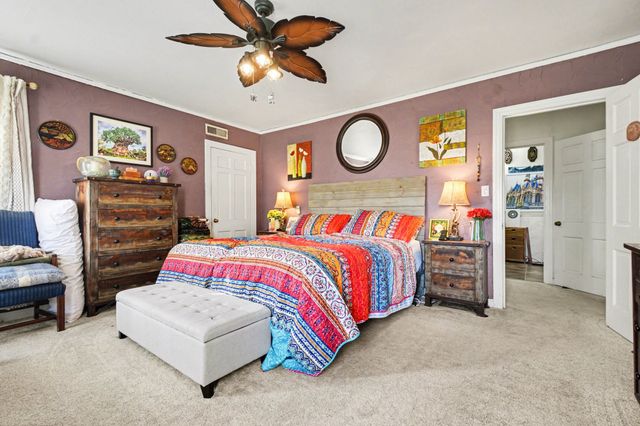 1225 E Union Bower Road, Irving, TX 75061