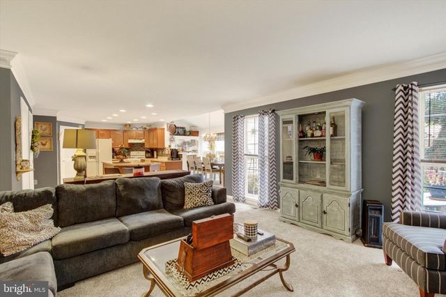 3101 REX DR, York, PA 17402