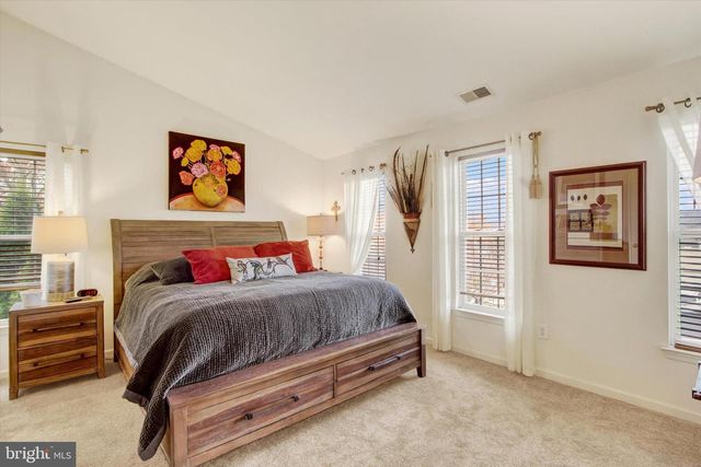 3101 REX DR, York, PA 17402