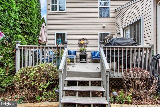 3101 REX DR, York, PA 17402