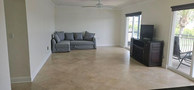 8822 BAY POINTE DRIVE 203, Tampa, FL 33615