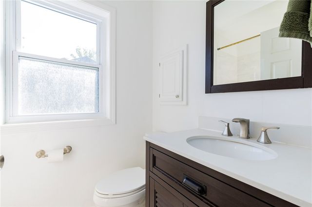 17 Kirkwall Place, Bella Vista, AR 72715