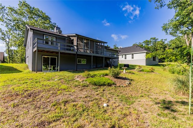 17 Kirkwall Place, Bella Vista, AR 72715