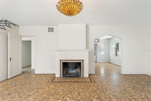 437 RICHMOND STREET, Orlando, FL 32806