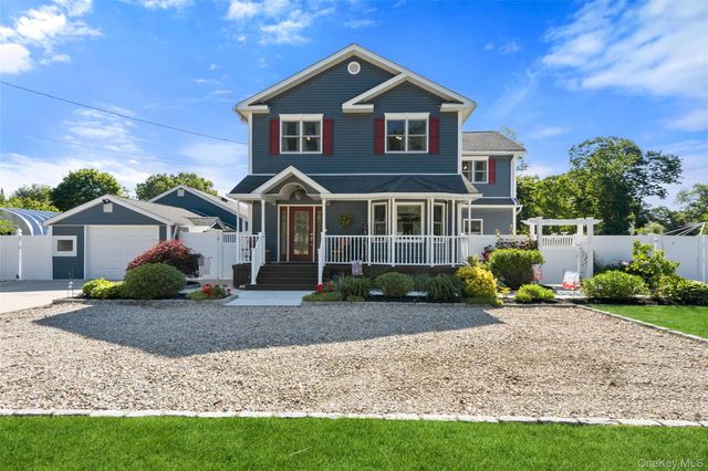 2185 Sycamore Avenue, Ronkonkoma, NY 11779