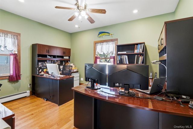 2185 Sycamore Avenue, Ronkonkoma, NY 11779