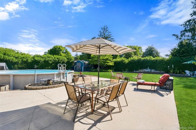 2185 Sycamore Avenue, Ronkonkoma, NY 11779