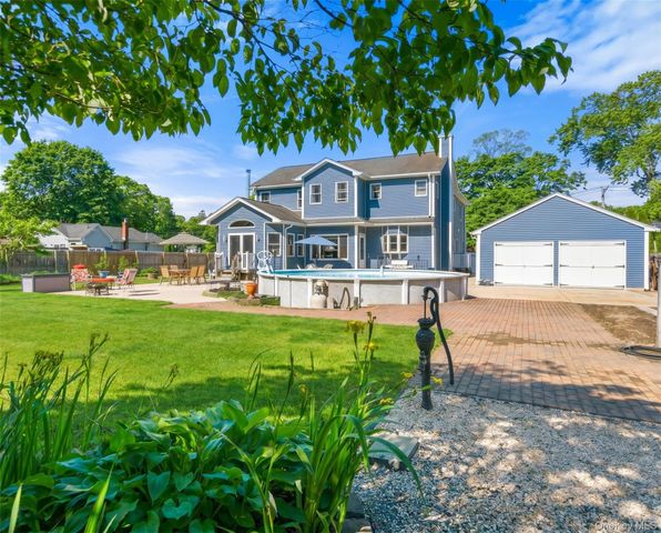 2185 Sycamore Avenue, Ronkonkoma, NY 11779