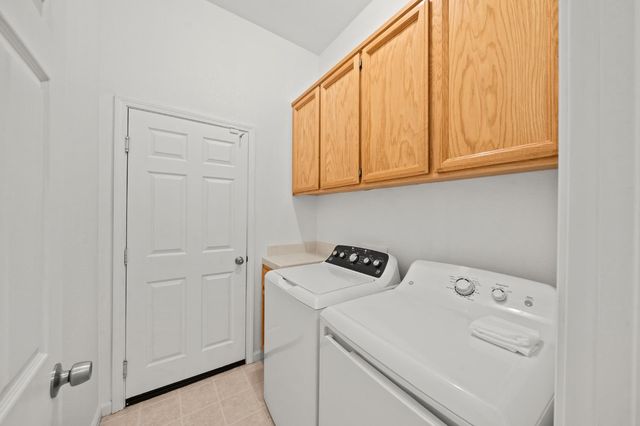 2241 Vail Ct, Rocklin, CA 95765