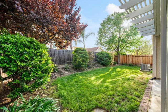 2241 Vail Ct, Rocklin, CA 95765