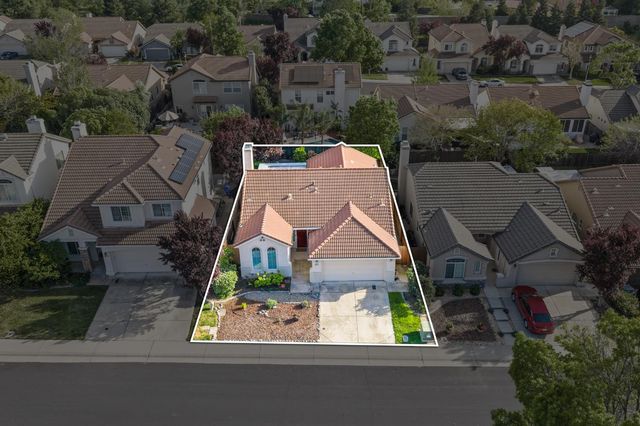 2241 Vail Ct, Rocklin, CA 95765