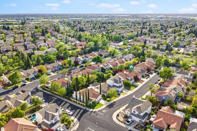 2241 Vail Ct, Rocklin, CA 95765