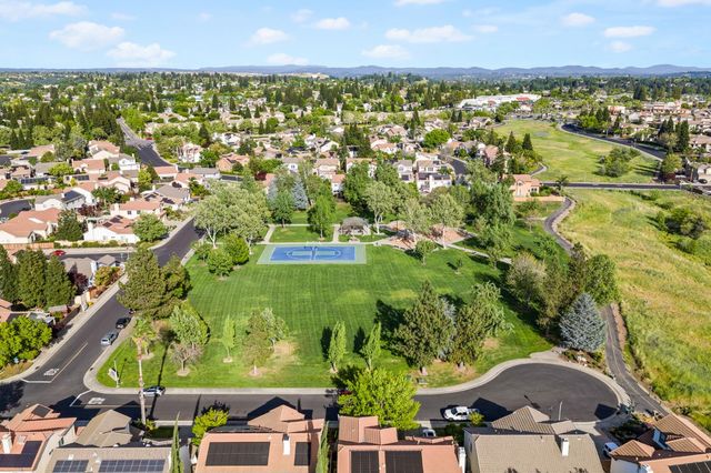 2241 Vail Ct, Rocklin, CA 95765