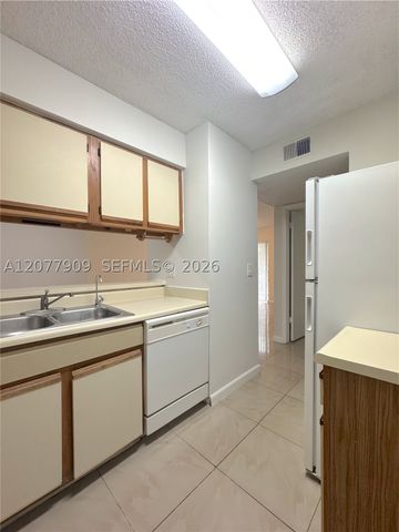1265 SW 46th Ave 2201, Pompano Beach, FL 33069