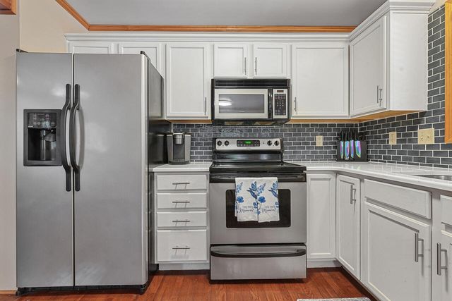 416 Crystal Lane, Roscommon, MI 48653