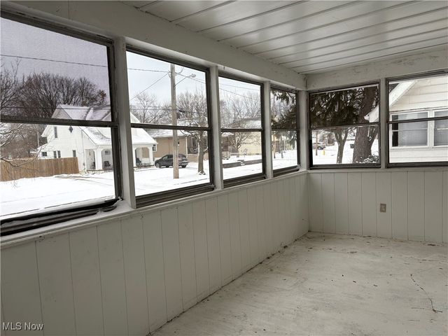 586 Morgan Avenue, Akron, OH 44311