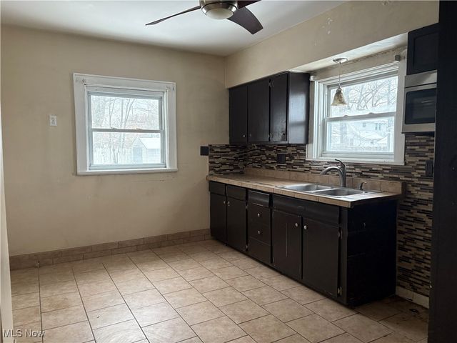 586 Morgan Avenue, Akron, OH 44311