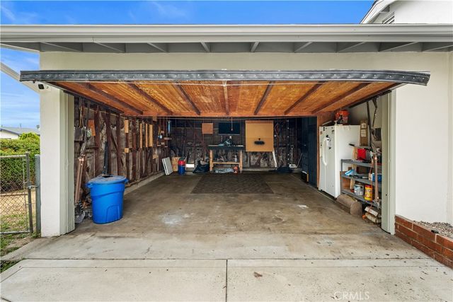 5642 Osbun Road, San Bernardino, CA 92404