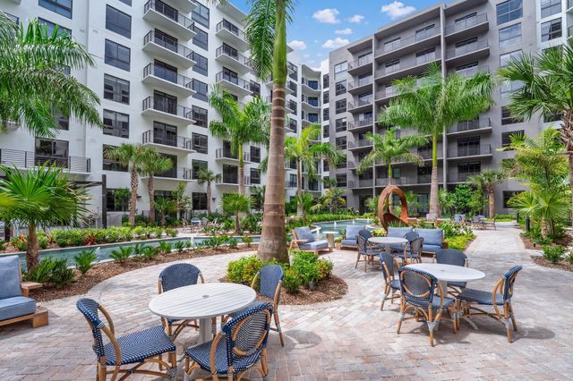 1650 NE 124th Street 532, North Miami, FL 33181
