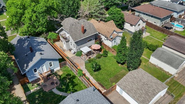 1068 Pleasant Avenue, Saint Paul, MN 55102