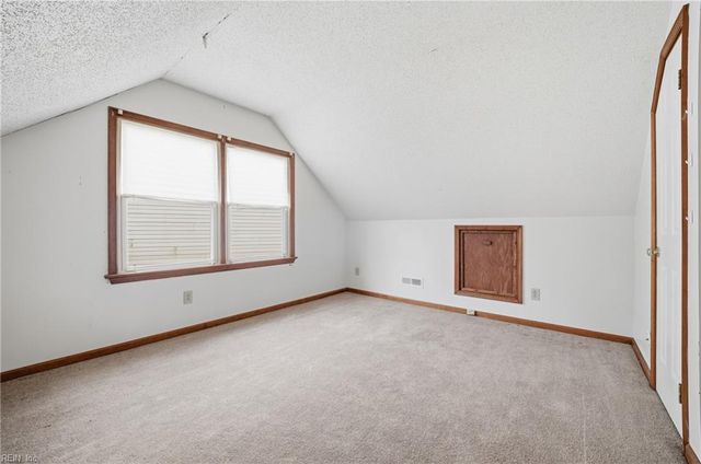 1547 Hummingbird LN, Virginia Beach, VA 23454